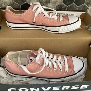 Never worn Converse. Size 8. Canyon Dusk